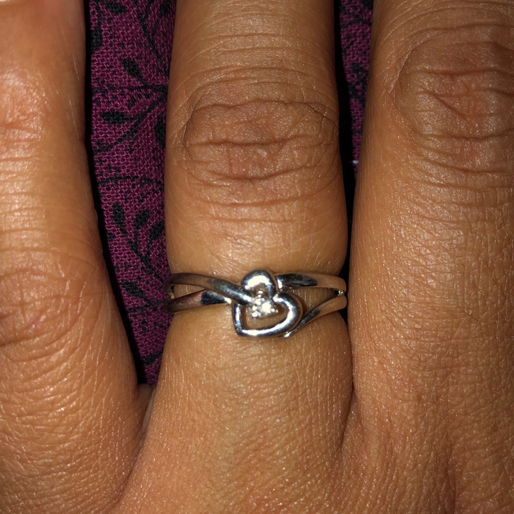 Diamond, Sterling silver heart shaped ring